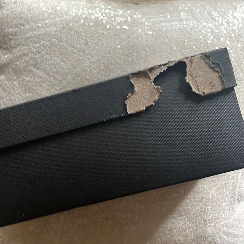 COACH
Hailey Flat Leather Sandals off white 8.5 NIB - Picture 11 of 11